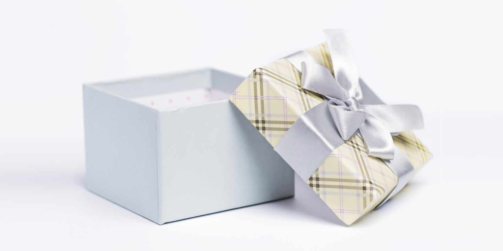 Gift boxes in Townsville - Print with Pagerr